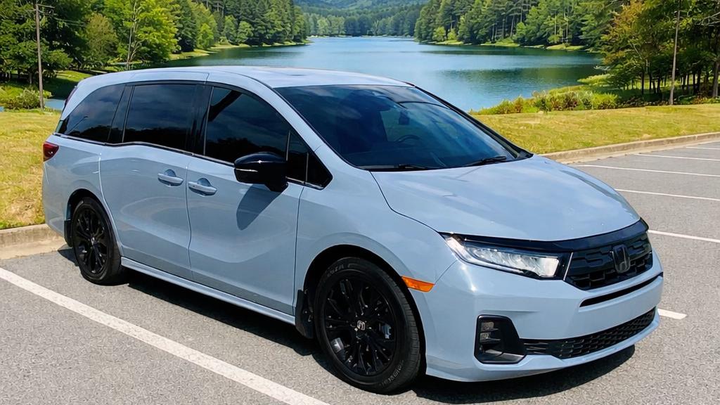 Honda Odyssey 2025 in Cumming, GA