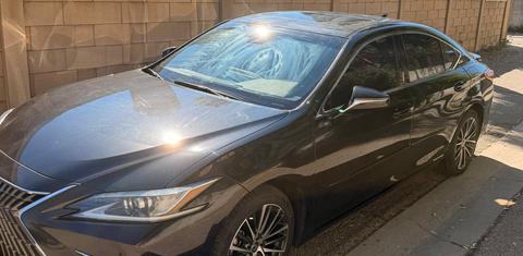 Lexus ES 2022