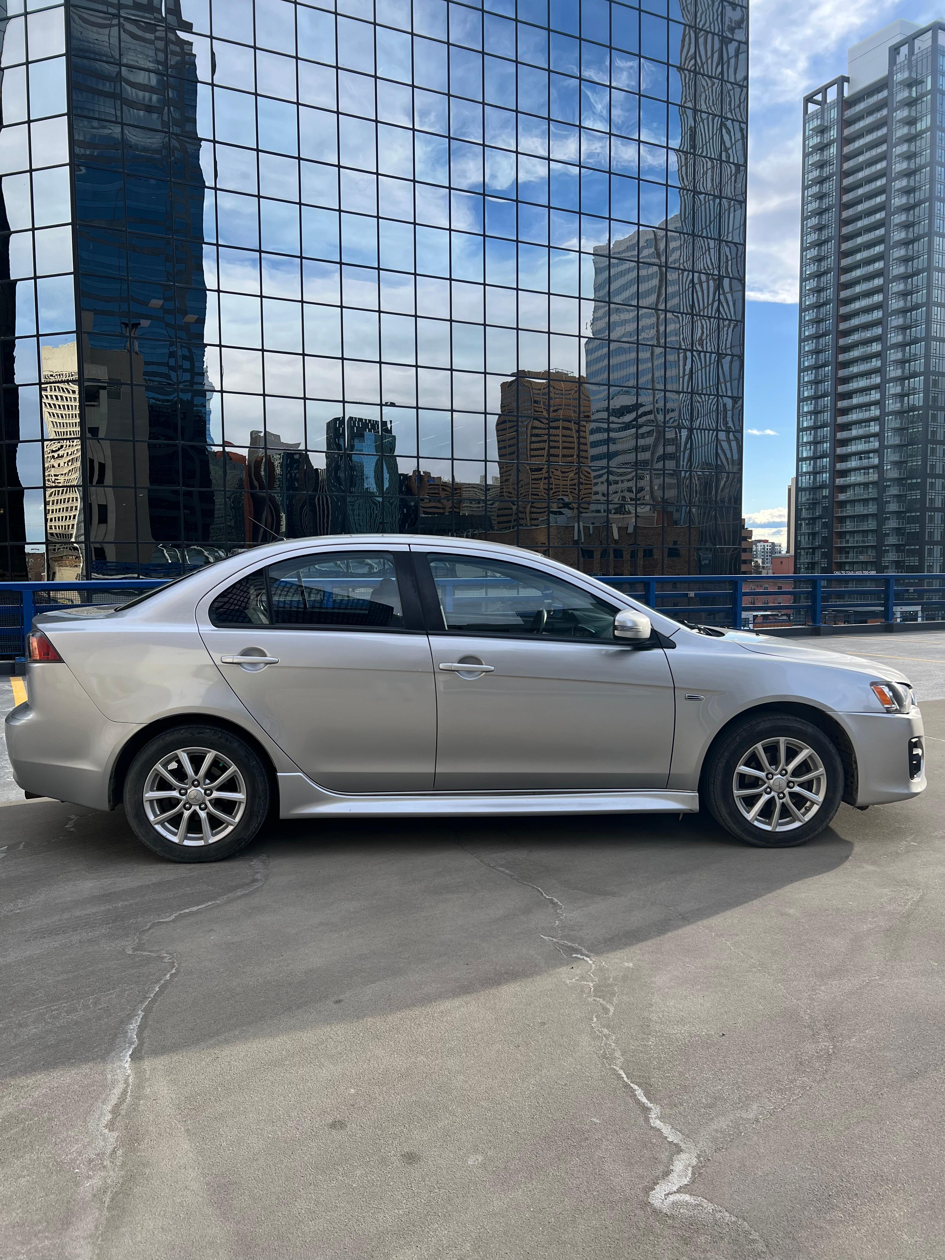 Mitsubishi Lancer 2017 in Calgary, AB