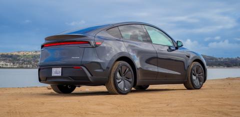 Tesla Model Y 2026