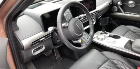 Genesis GV60 2023