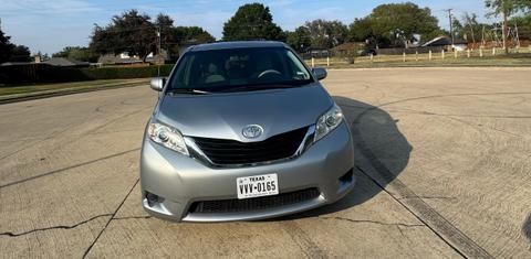 Toyota Sienna 2013