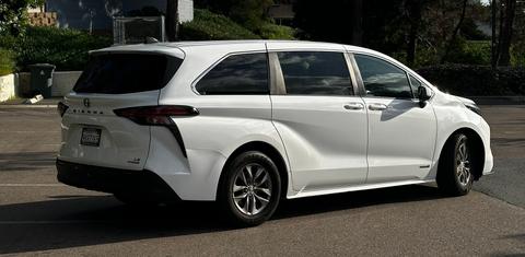 Toyota Sienna 2021