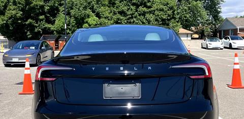 Tesla Model 3 2025