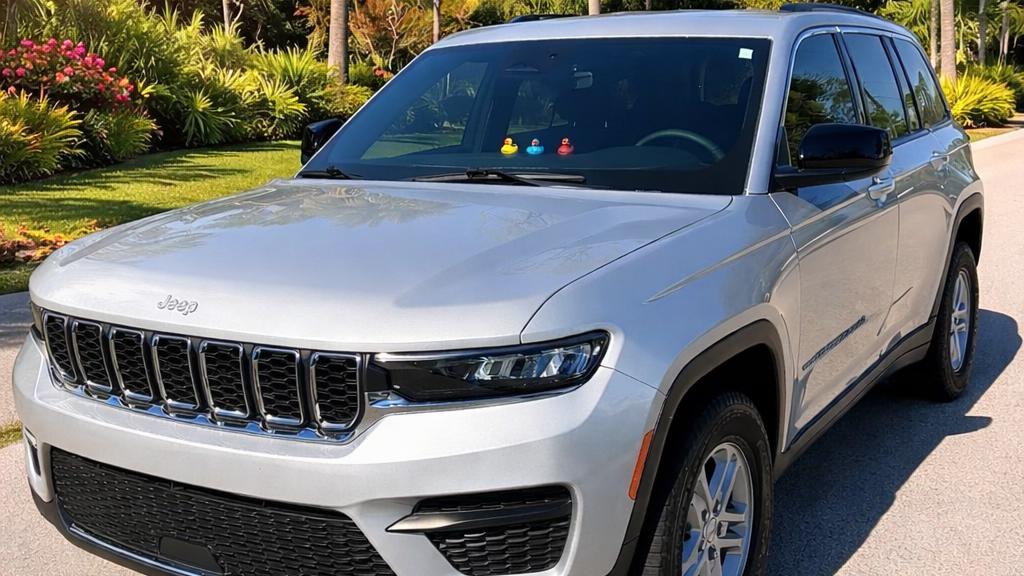 Jeep Grand Cherokee 2025 in North Port, FL