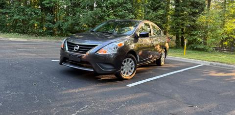 Nissan Versa 2015