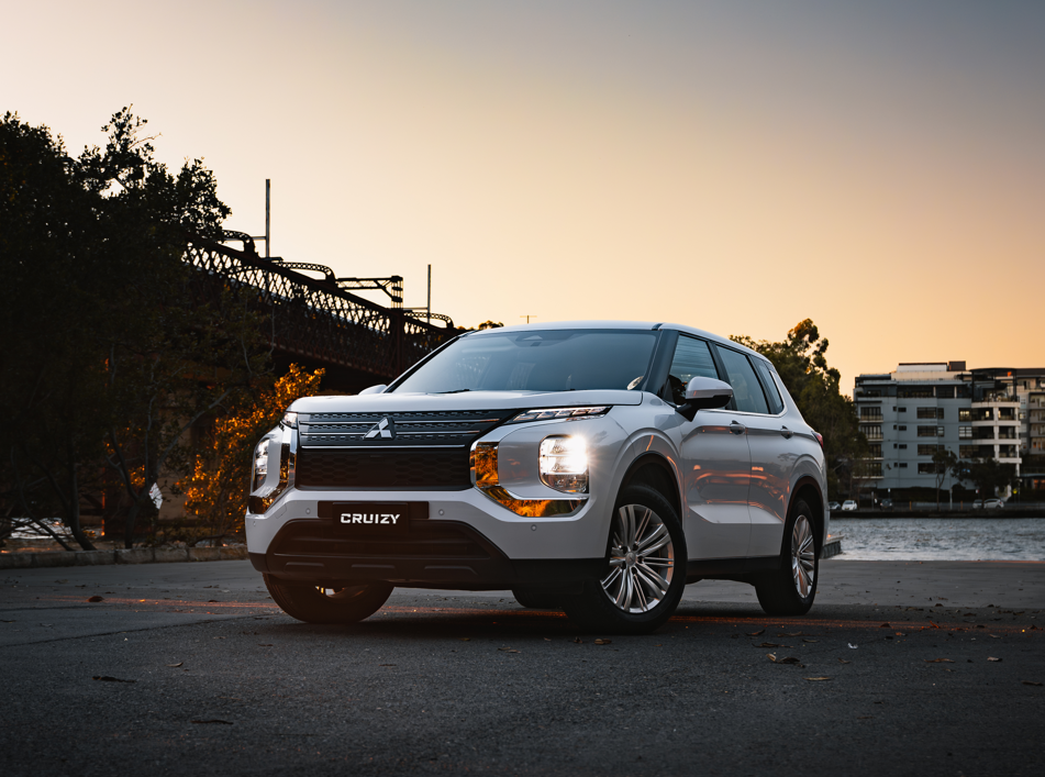 Mitsubishi OUTLANDER 2023 in Hammond Park