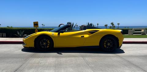 Ferrari F8 Spider 2021
