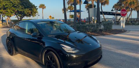 Tesla Model Y 2021