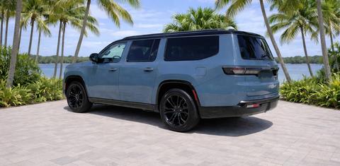 Jeep Grand Wagoneer L 2026