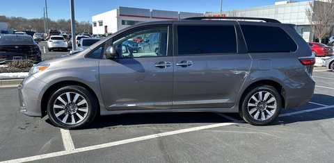 Toyota Sienna 2020