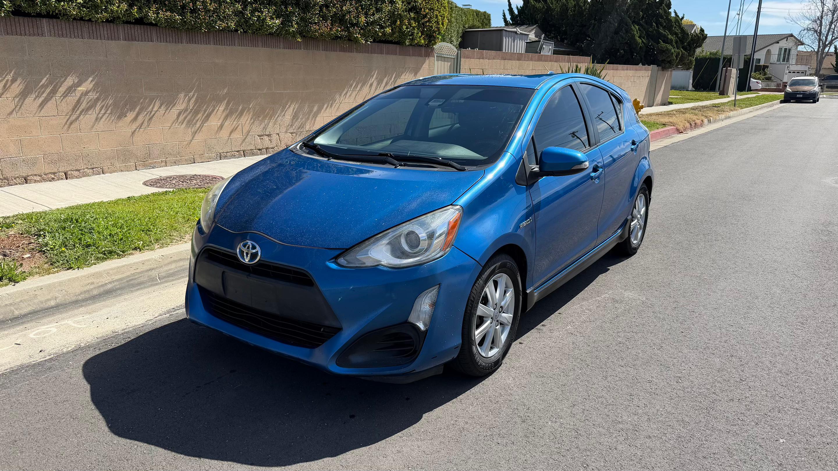 Toyota Prius c 2017 in 