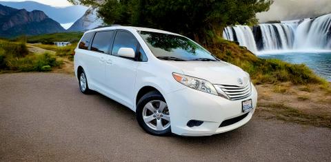 Toyota Sienna 2017