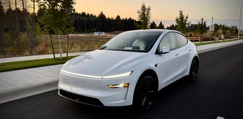 Tesla Model Y 2026