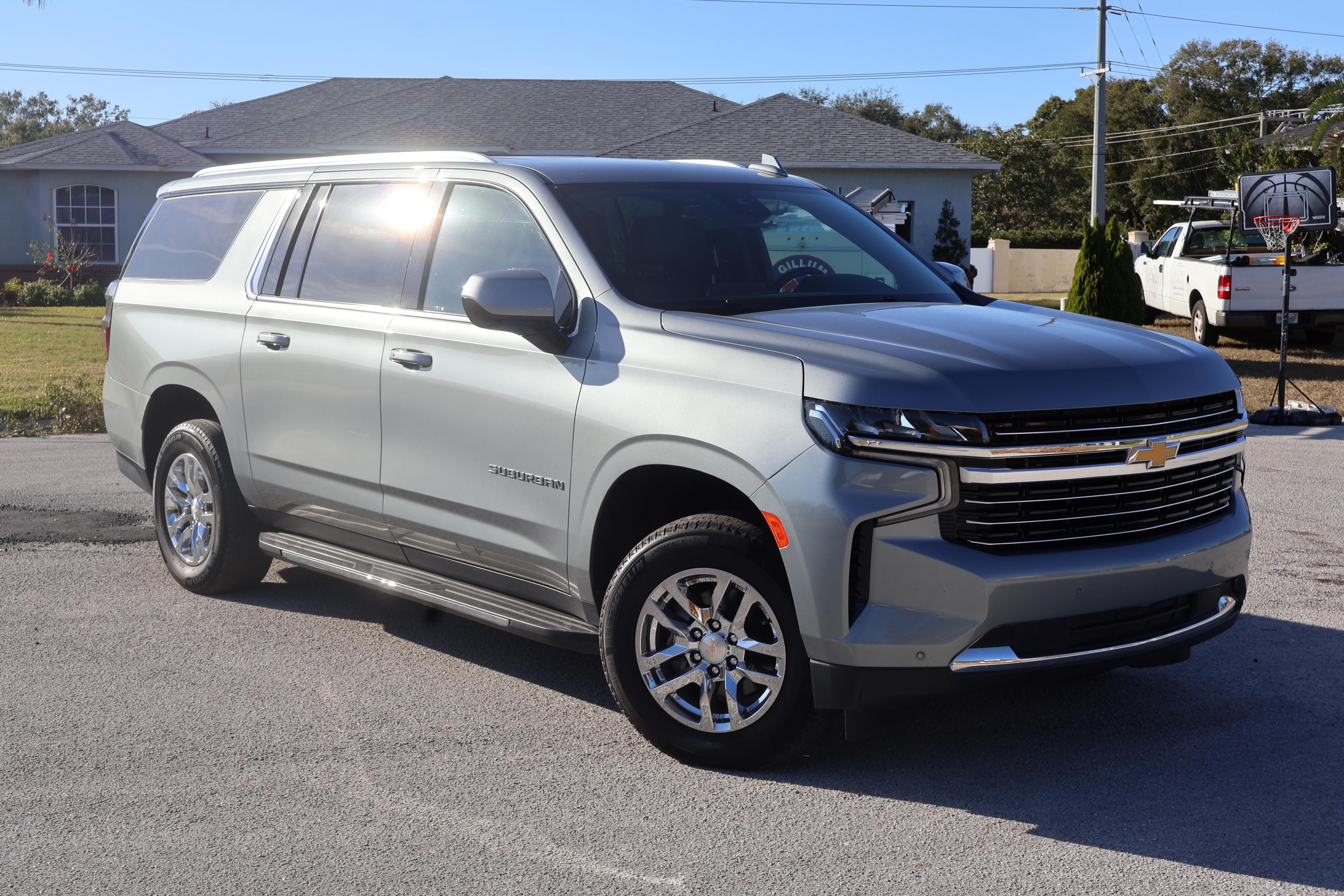 Chevrolet Suburban 2023 in 