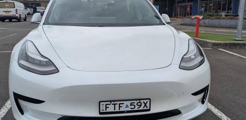 Tesla MODEL 3 2020