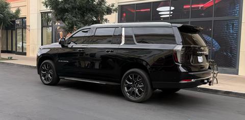 Chevrolet Suburban 2025