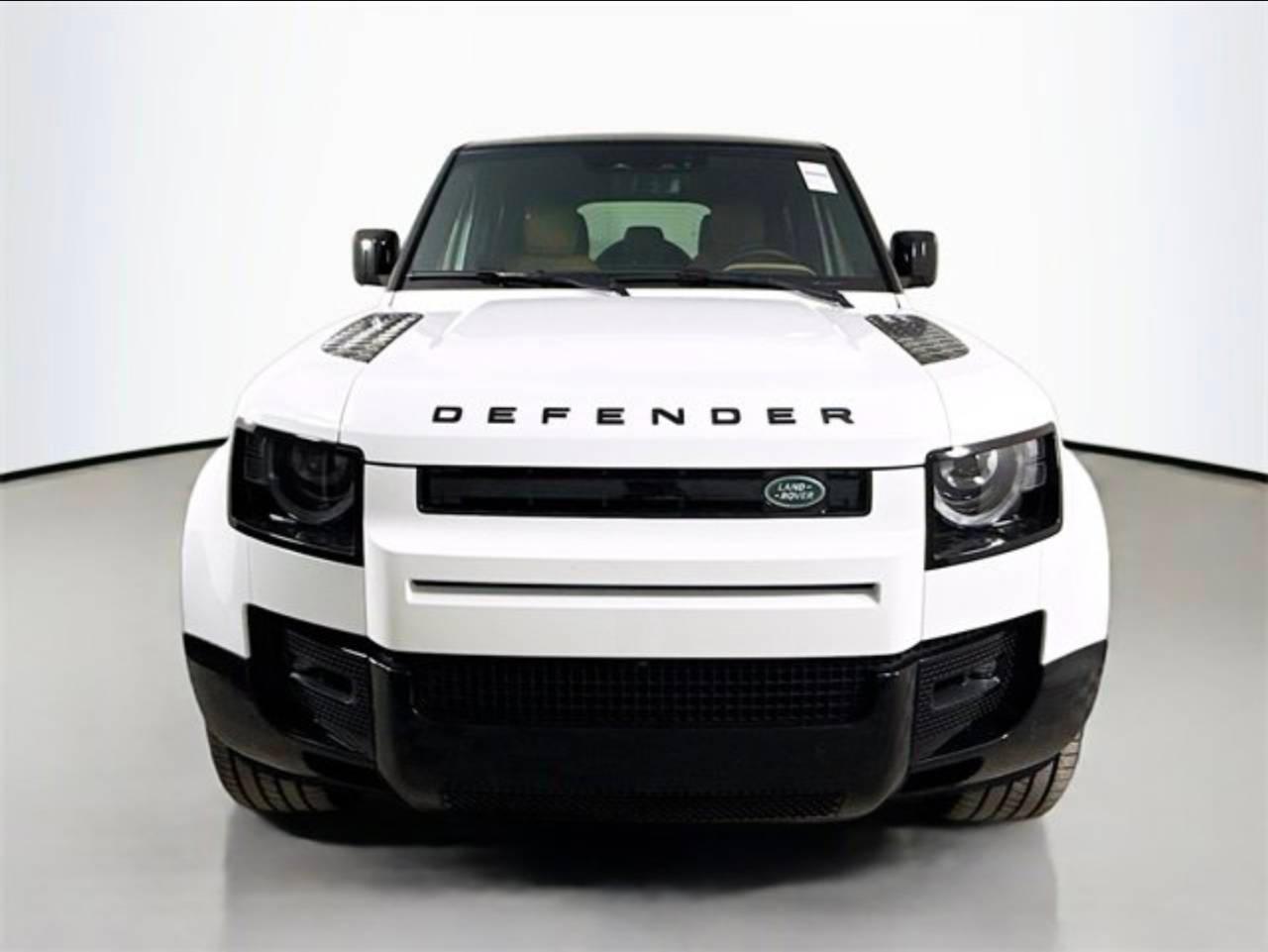 Land Rover Defender 2025 in Allentown, PA