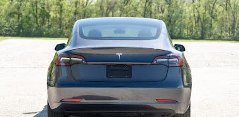 Tesla Model 3 2023