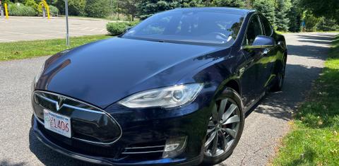 Tesla Model S 2014