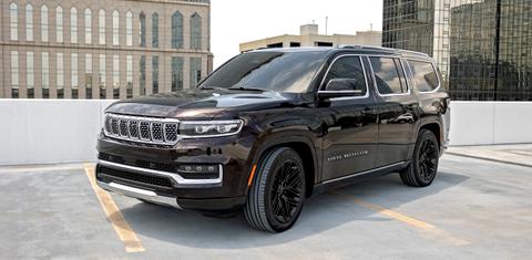 Jeep Grand Wagoneer 2023