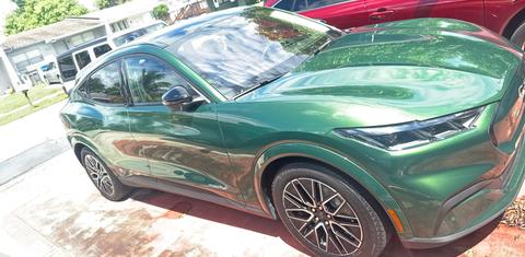 Ford Mustang Mach-E 2025