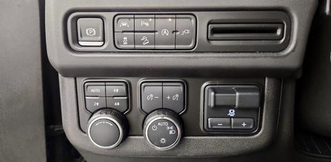 Chevrolet Tahoe 2021