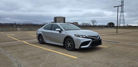 Toyota Camry 2022
