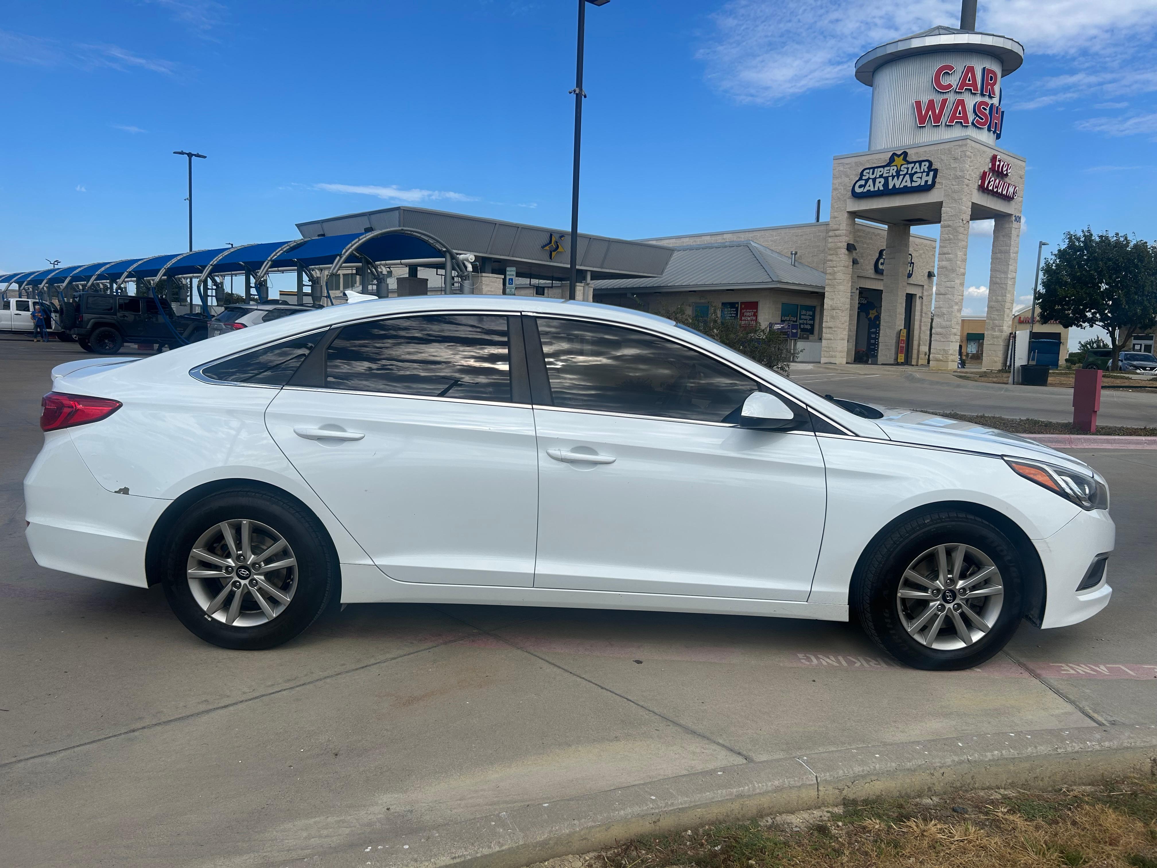 Hyundai Sonata 2016 in Burleson, TX