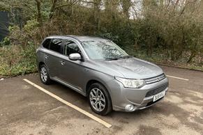 Mitsubishi Outlander 2015 in Worsley