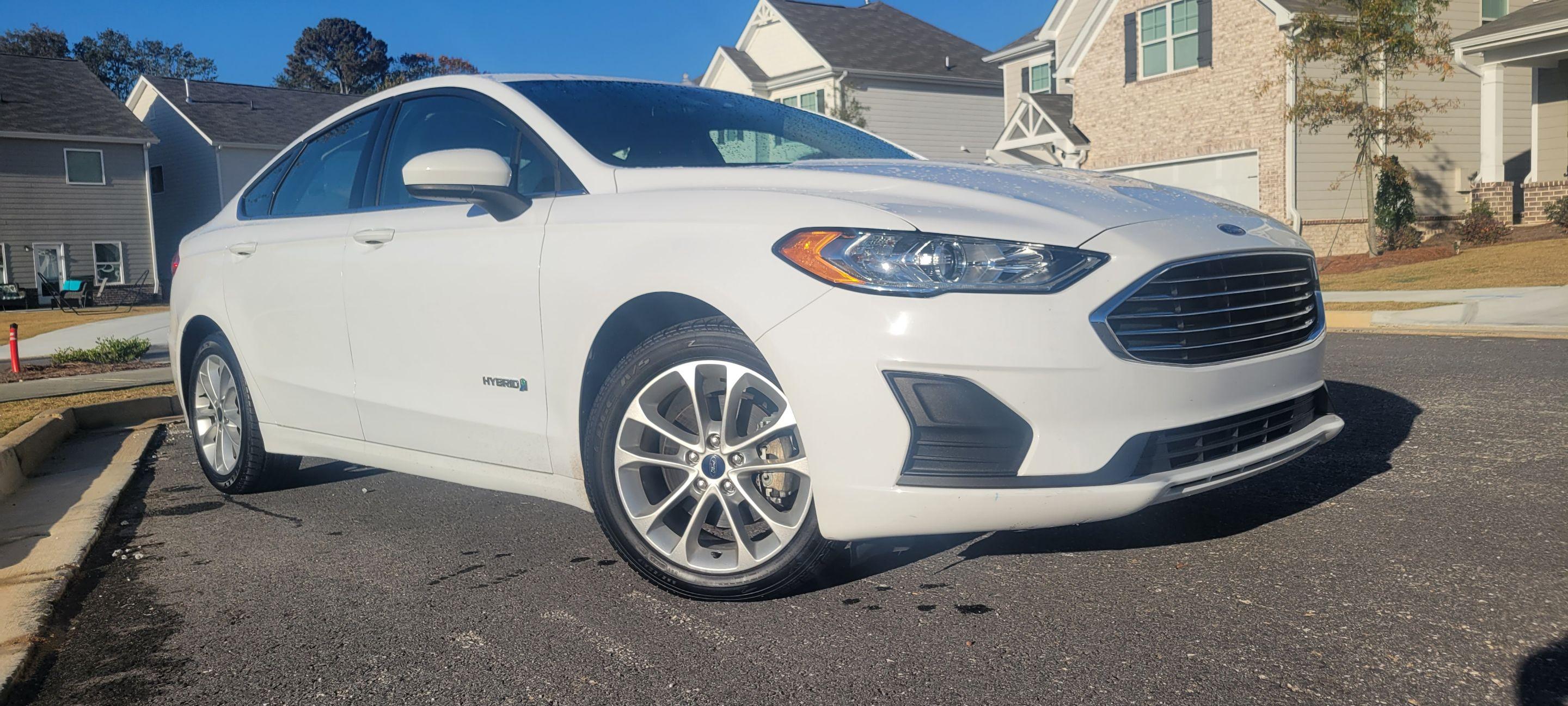 Ford Fusion Hybrid 2019 in 