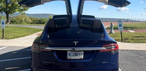 Tesla Model X 2018