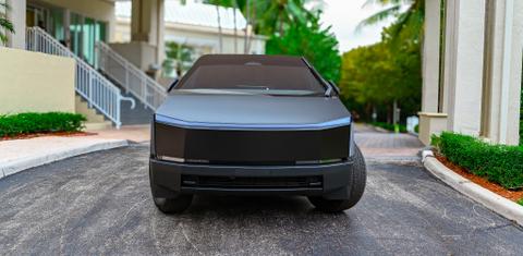 Tesla Cybertruck 2025