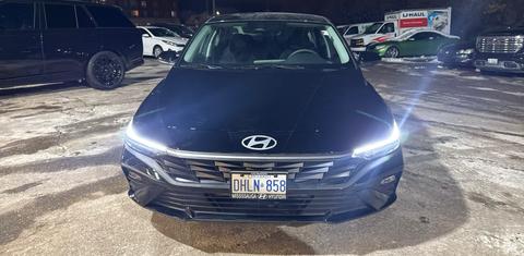 Hyundai Elantra 2025
