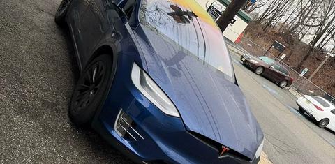 Tesla Model X 2017