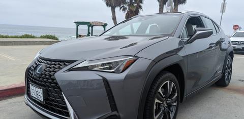 Lexus UX 2019