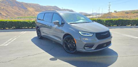 Chrysler Pacifica 2022