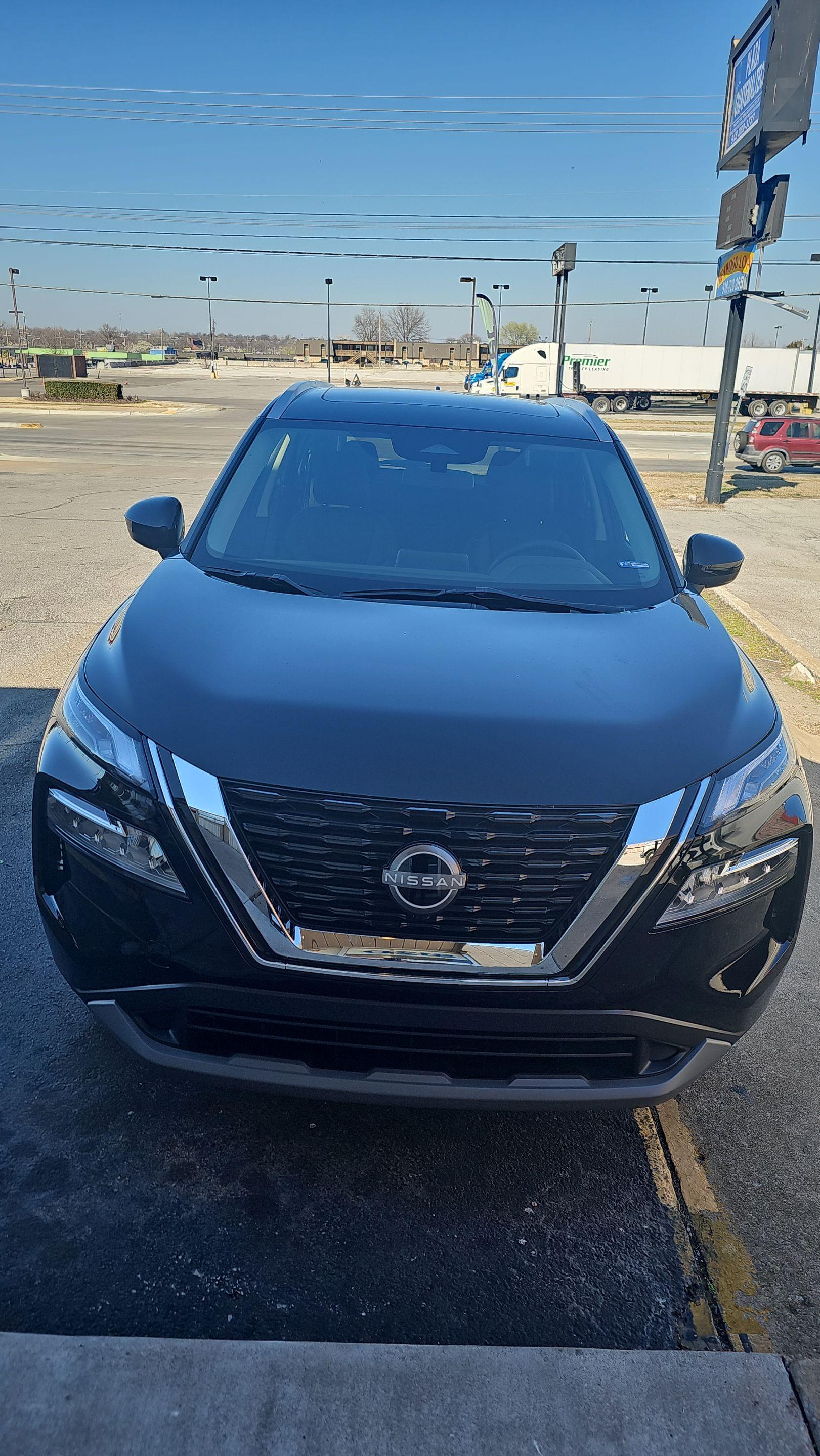 Nissan Rogue 2023 in Tulsa, OK