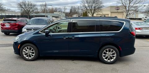 Chrysler Pacifica 2022