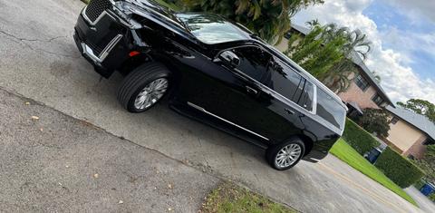 Cadillac Escalade ESV 2024