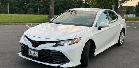 Toyota Camry 2019