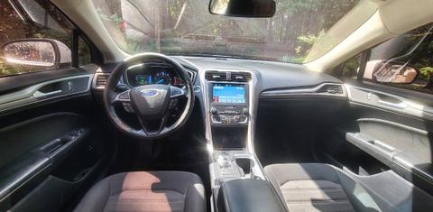 Ford Fusion Hybrid 2019