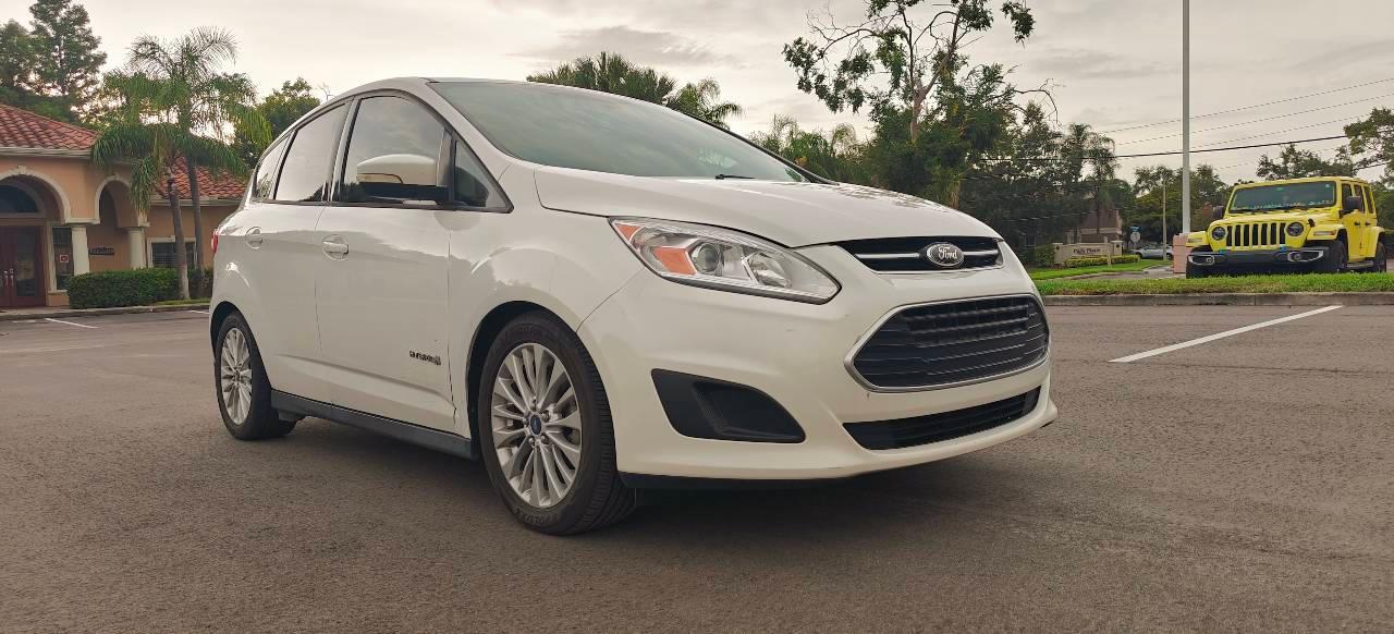 Ford C-Max Hybrid 2017 in Pinellas Park, FL