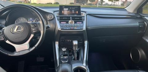 Lexus NX 2017