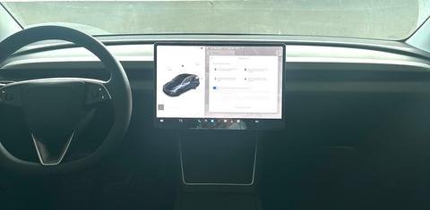 Tesla Model Y 2026