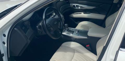 INFINITI Q70 2016