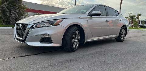 Nissan Altima 2020