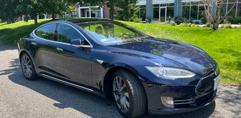 Tesla Model S 2014