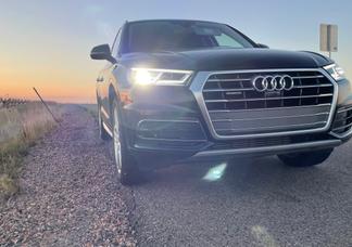 Audi Q5 car