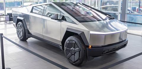 Tesla Cybertruck 2025